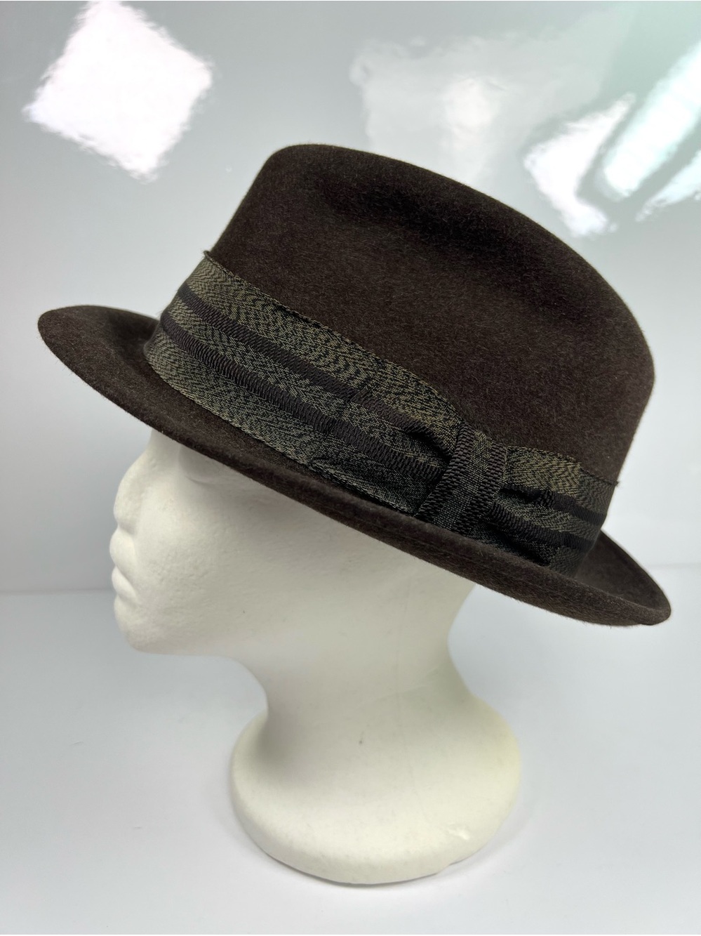 Royal Stetson Vintage Men’s Wool Felt Band Trim Fedora Hat 23” 3/8 Dark Brown